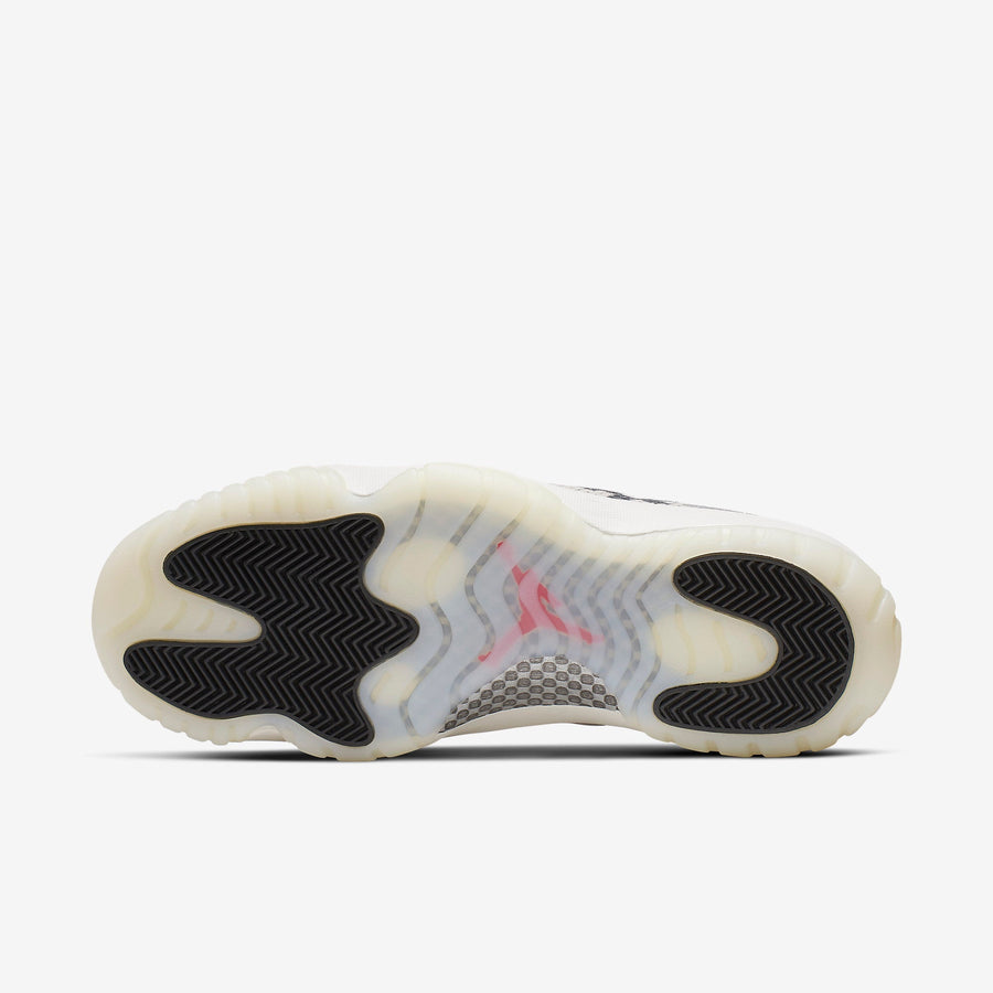 air jordan 11 retro low le snakeskin